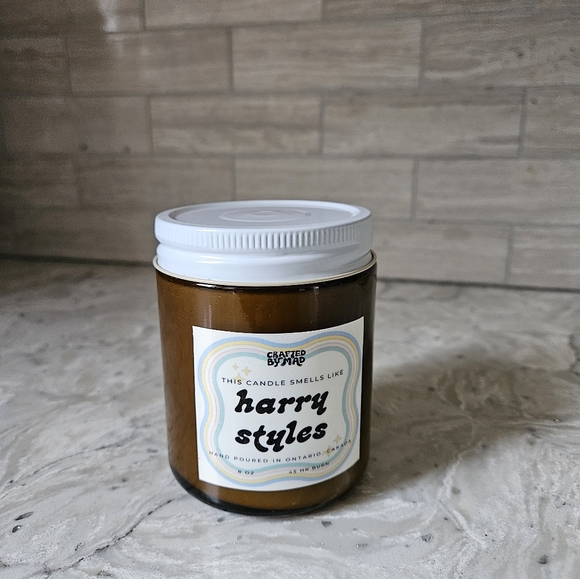 This Candle Smells Like Harry Styles Handmade Soy Wax Wood Wick Tobacco Vanilla - Picture 2 of 4